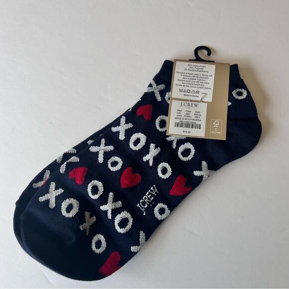 J.Crew Women's Dressy Style Ankle Socks XOXO Heart Print NWT - Picture 3 of 7